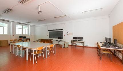 ESCOLA SECUNDÁRIA DE CAMÕES