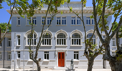 ESCOLA SECUNDÁRIA DE CAMÕES